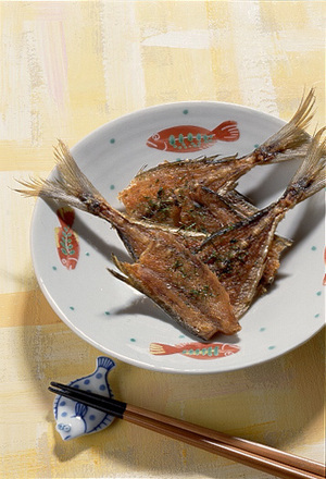 あじの骨せんべい